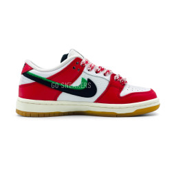 Nike SB Dunk Low Habibi
