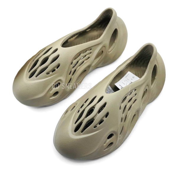 Женские кроссовки для бега Adidas Yeezy Foam Runner Mx Clay Cream